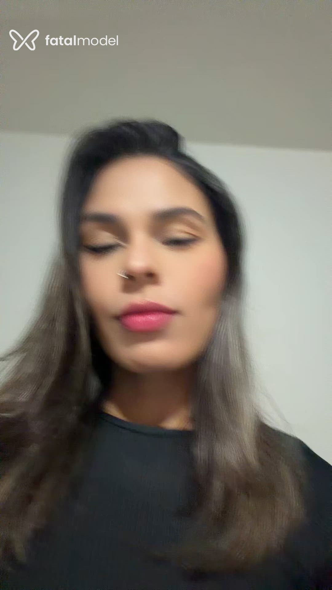 Acompanhante mulher loira (o) de olhos castanhos - NICOLE FERRARI Acompanhante mulher loira (o) de olhos castanhos - NICOLE FERRARI
