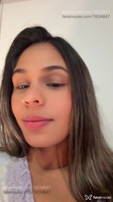 Acompanhante mulher loira (o) de olhos castanhos em Varginha Acompanhante mulher loira (o) de olhos castanhos em Varginha - NICOLE FERRARI