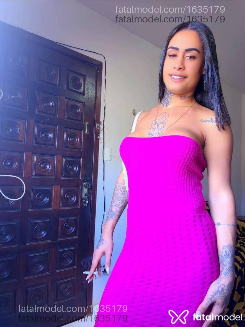Acompanhante travesti morena (o) de olhos mel - Morena tatuadaaa Acompanhante travesti morena (o) de olhos mel - Morena tatuadaaa