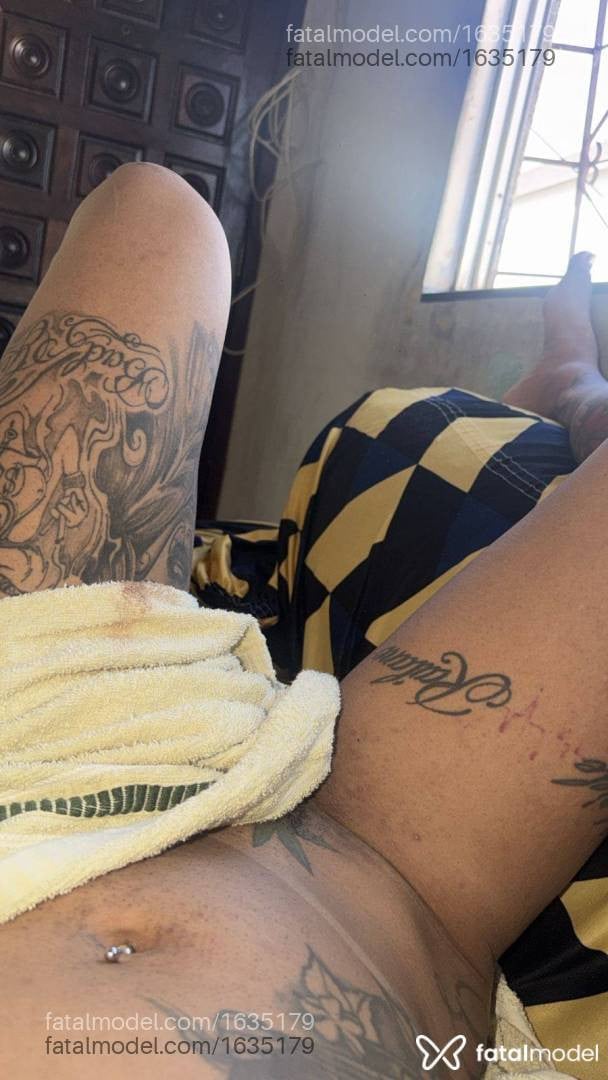 Acompanhante travesti morena (o) de olhos mel - Morena tatuadaaa