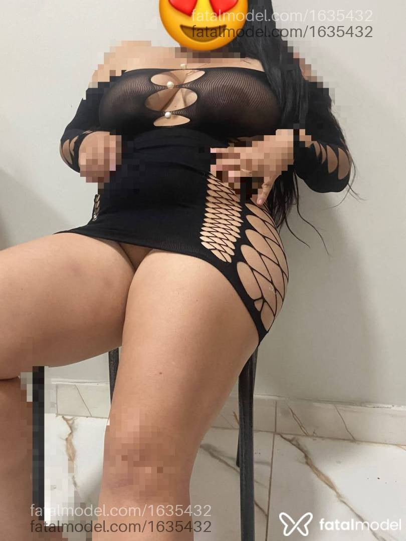 Acompanhante mulher ruiva (o) de olhos pretos - Larissa Laguinho