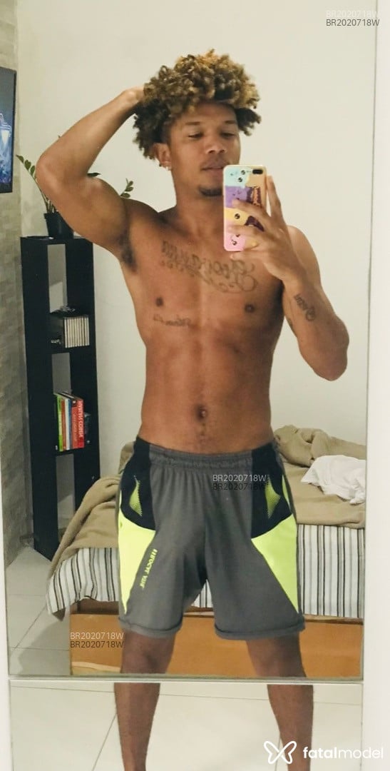 Acompanhante homem morena (o) de olhos castanhos em São Paulo Acompanhante homem morena (o) de olhos castanhos em São Paulo - Diego