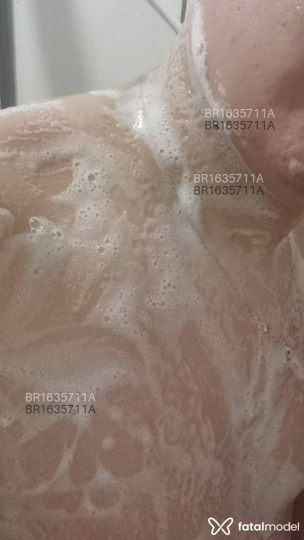 Acompanhante homem com cabelo castanho de olhos castanhos em Virtual - Estevão
