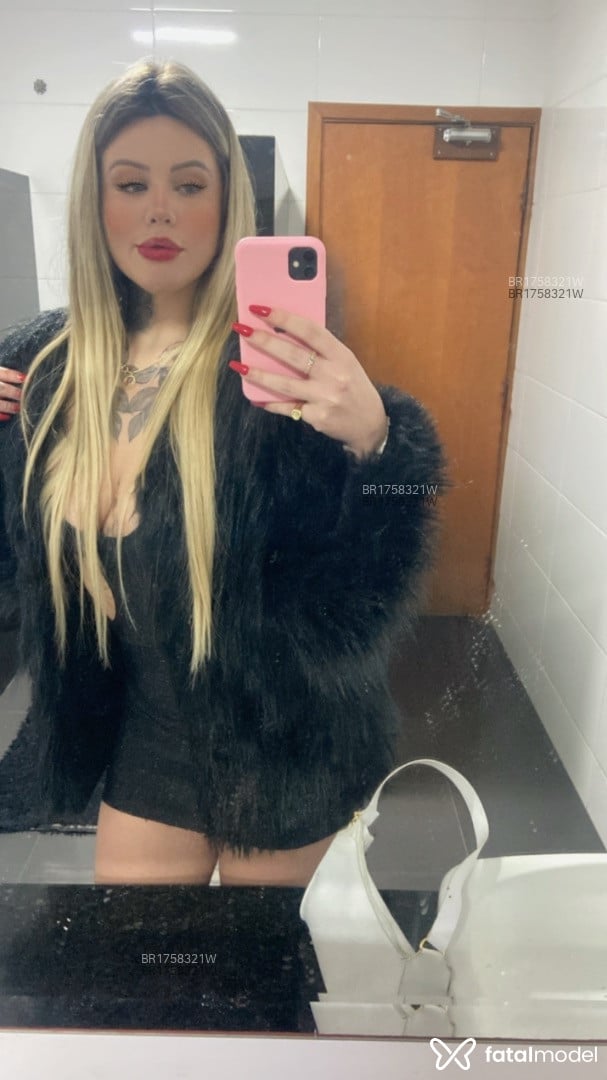 Acompanhante mulher loira (o) de olhos verdes em Bauru - Maitê Santos