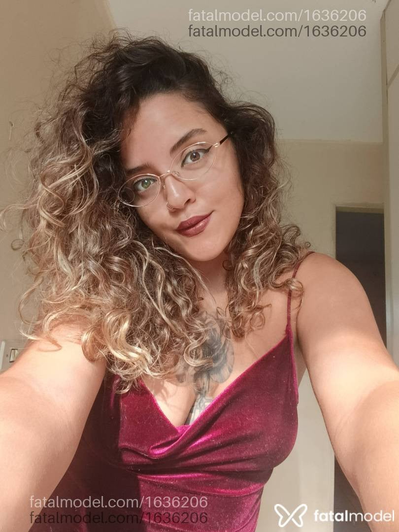 Acompanhante mulher loira (o) de olhos castanhos em Americana - Barbara Loyala