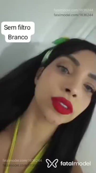 Acompanhante mulher loira (o) de olhos castanhos em São Paulo - Leny Royals