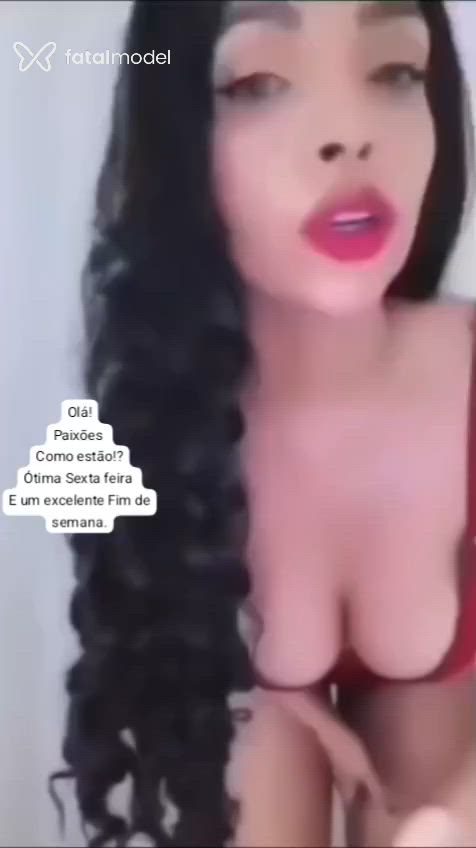Acompanhante mulher morena (o) de olhos azuis em São Paulo Acompanhante mulher morena (o) de olhos azuis em São Paulo - Leny Royals