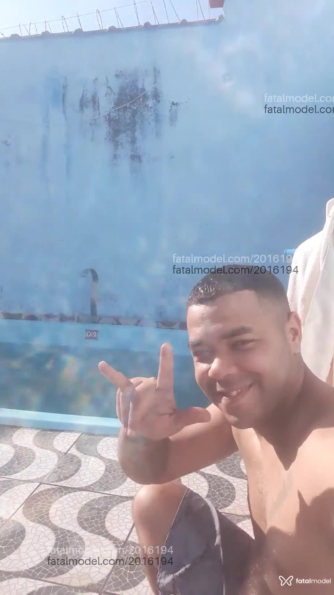 Acompanhante homem com cabelo castanho de olhos castanhos em Pindamonhangaba - Gabriel