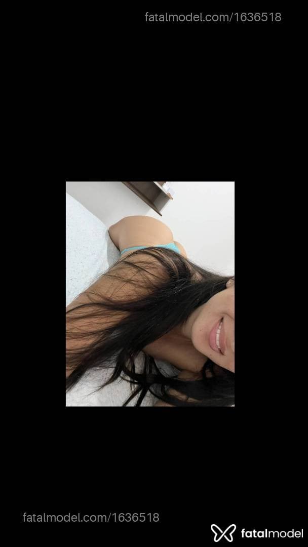 Acompanhante mulher com cabelo castanho de olhos castanhos - Luna Valentina