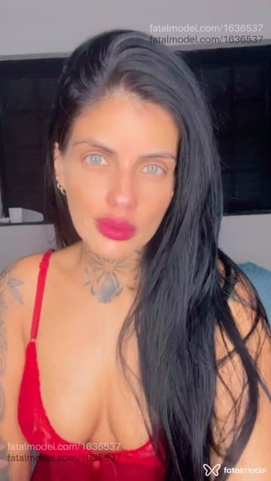 Acompanhante mulher morena (o) de olhos verdes em Luís Eduardo Magalhães - Larissa maia
