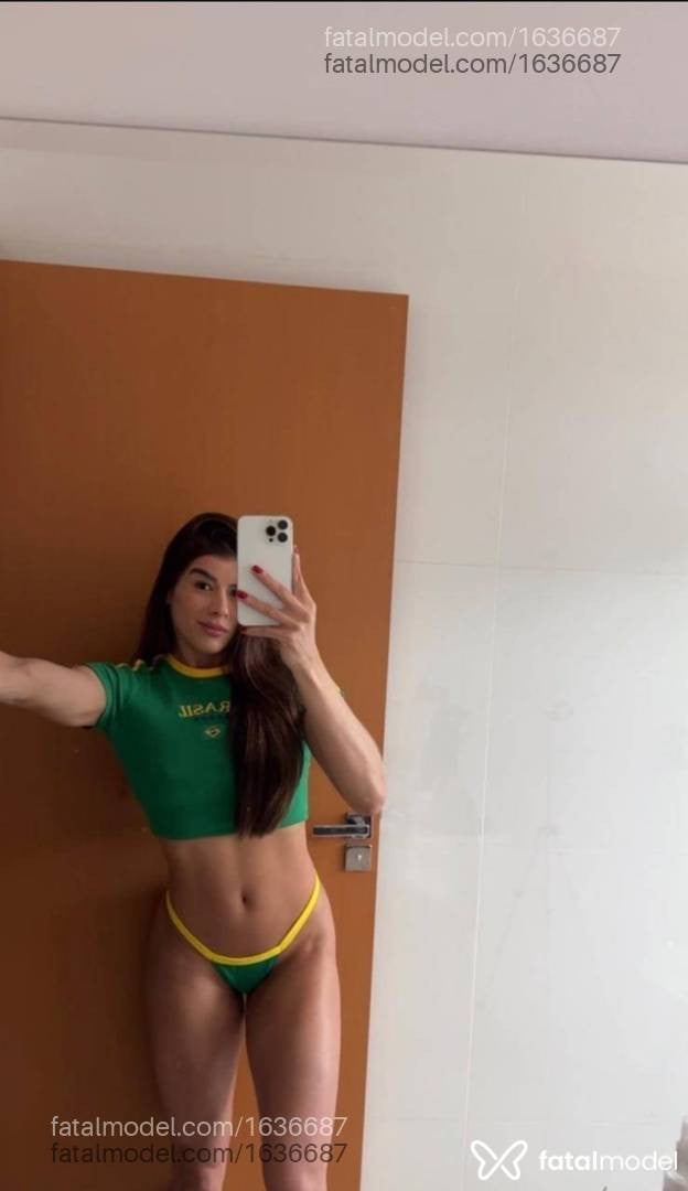 Acompanhante mulher loira (o) de olhos castanhos em Maringá - Eliza