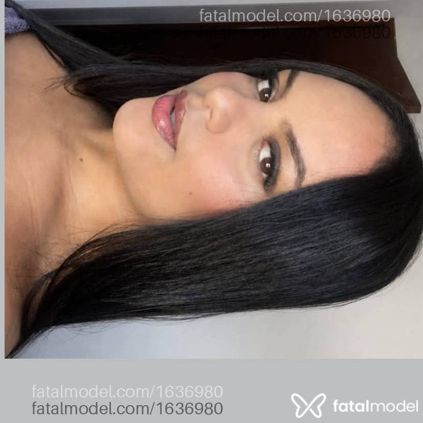 Acompanhante mulher morena (o) de olhos pretos - Anne Souza