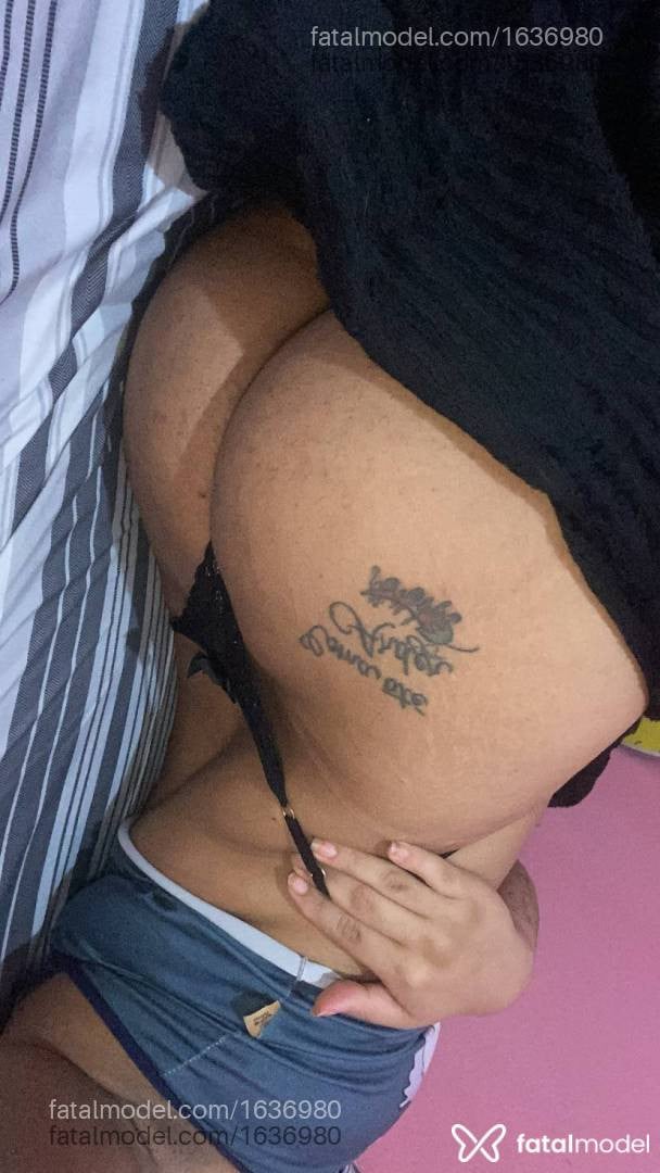Acompanhante mulher morena (o) de olhos pretos - Anne Souza