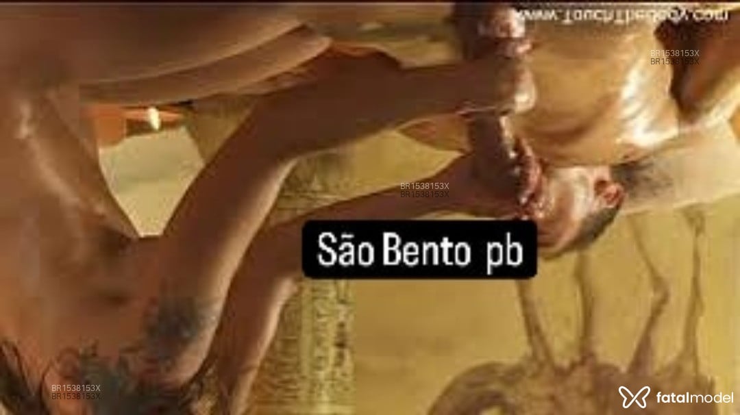 Acompanhante mulher loira (o) de olhos mel em Campina Grande - Moana