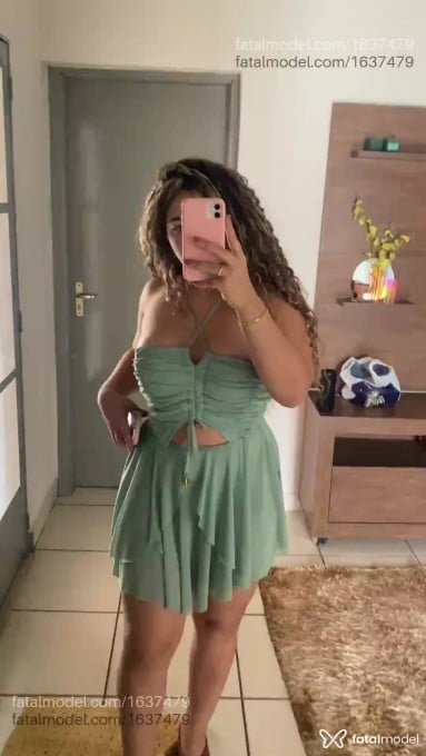 Acompanhante mulher loira (o) de olhos castanhos em Uberlândia Acompanhante mulher loira (o) de olhos castanhos em Uberlândia - Carol