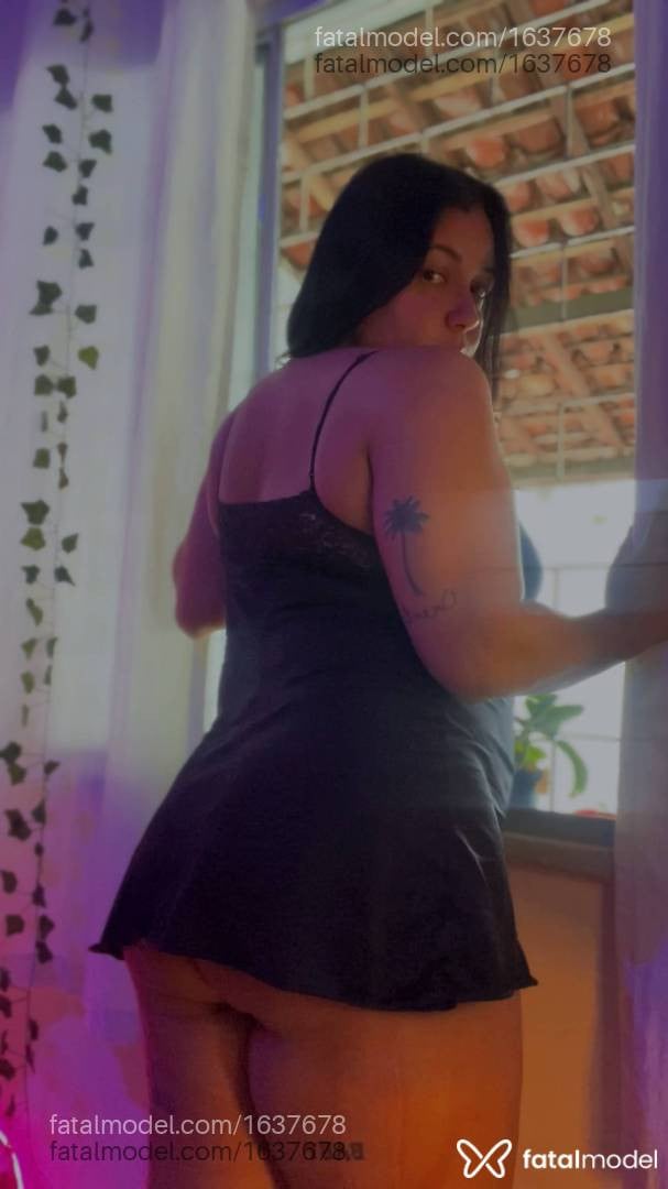 Acompanhante mulher morena (o) de olhos castanhos em Virtual Acompanhante mulher morena (o) de olhos castanhos em Virtual - Nicole