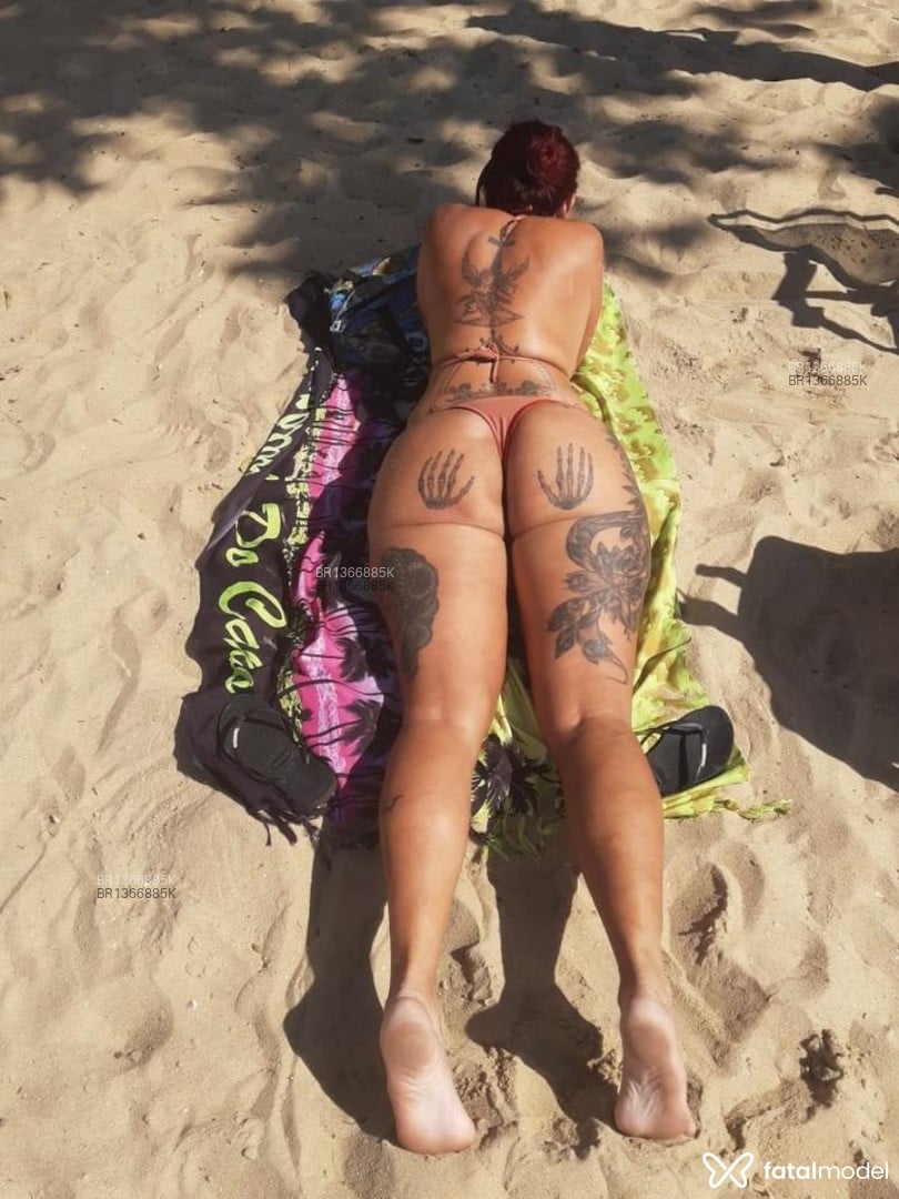Acompanhante mulher ruiva (o) de olhos verdes em São Paulo - Melissa Devassa