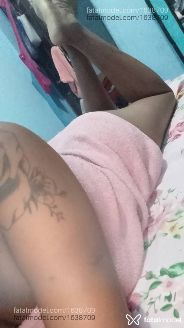 Acompanhante mulher morena (o) de olhos pretos em Virtual - Hellen