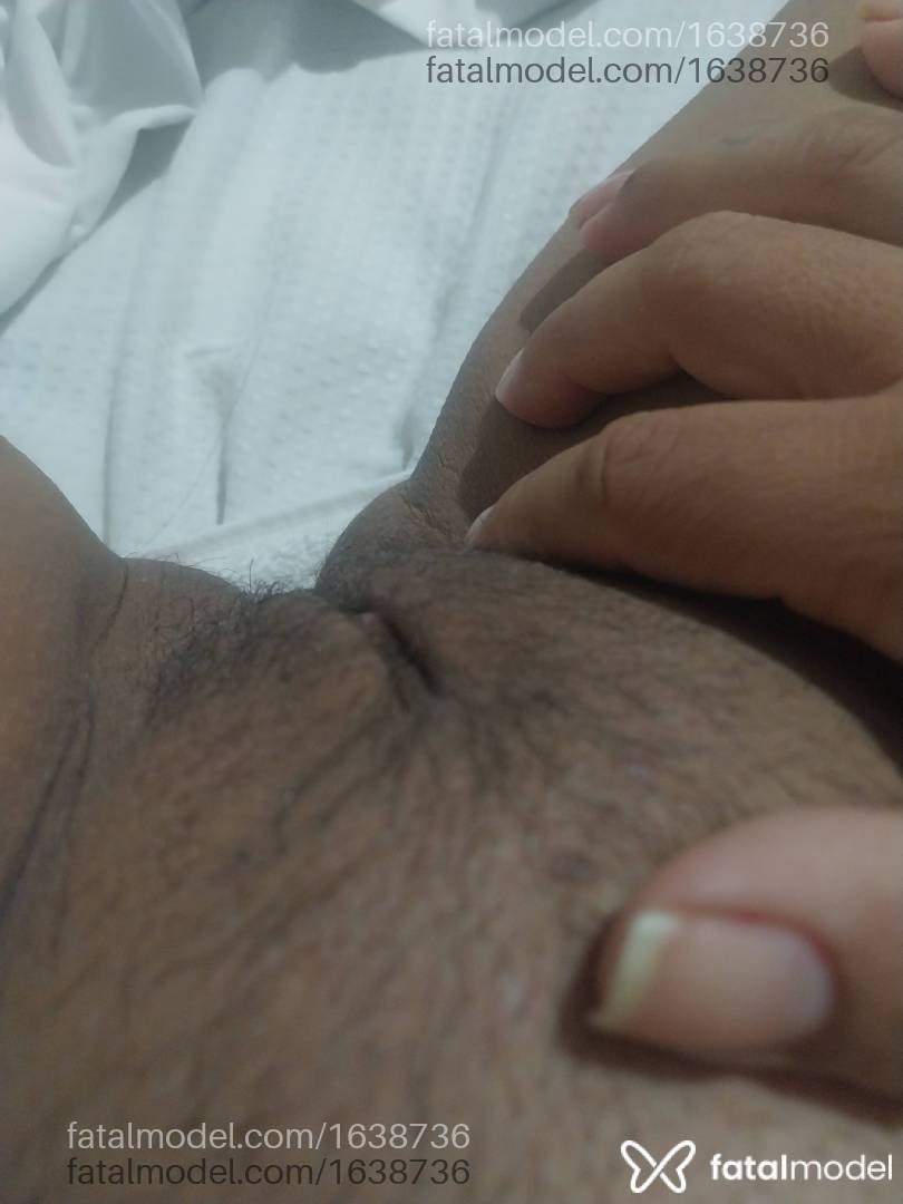Acompanhante mulher morena (o) de olhos castanhos - Rafinha