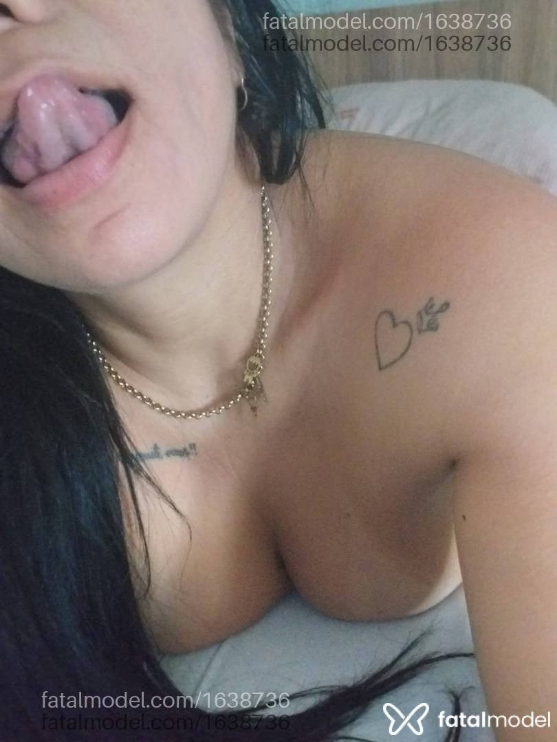 Acompanhante mulher morena (o) de olhos castanhos - Rafinha Acompanhante mulher morena (o) de olhos castanhos - Rafinha