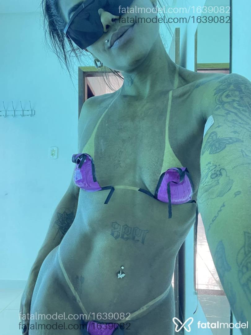 Acompanhante mulher morena (o) de olhos castanhos - Lexxaa Ubaldo