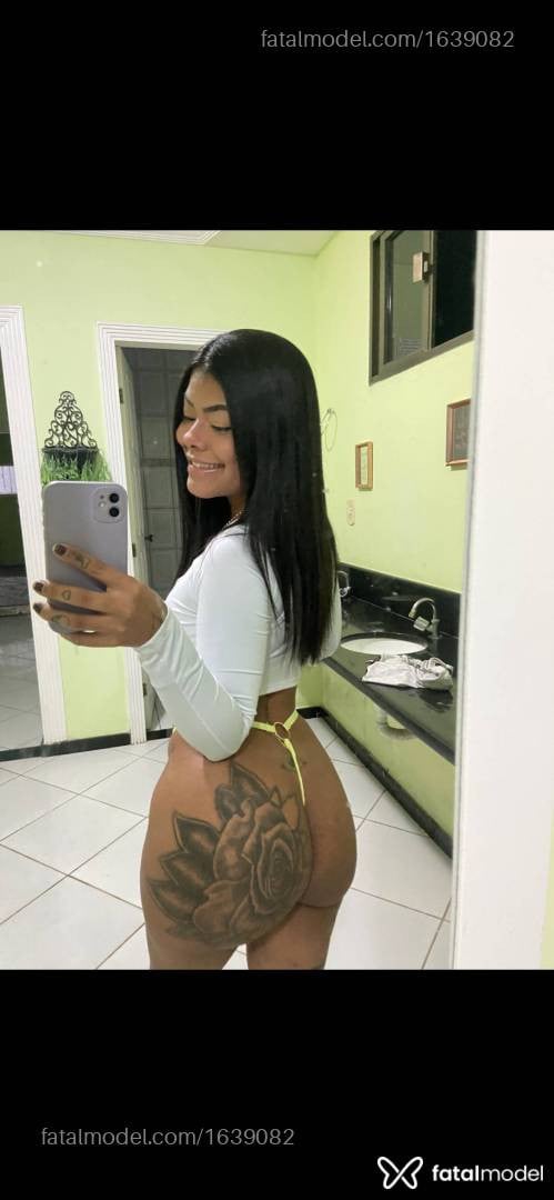 Acompanhante mulher morena (o) de olhos castanhos - Lexxaa Ubaldo