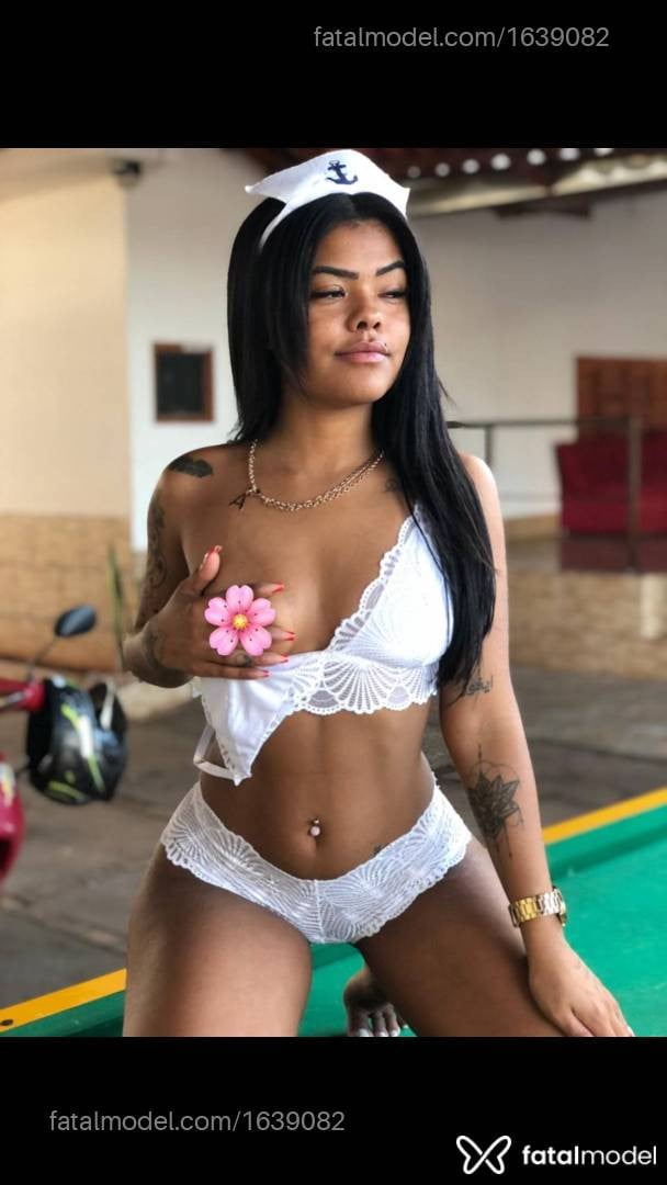 Acompanhante mulher morena (o) de olhos castanhos - Lexxaa Ubaldo