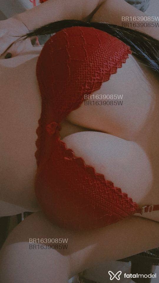 Acompanhante mulher morena (o) de olhos castanhos em Joinville - Anaaa