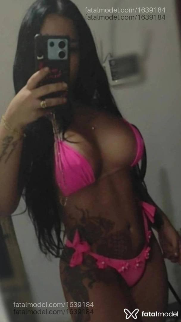 Acompanhante mulher morena (o) de olhos pretos - Yaraa