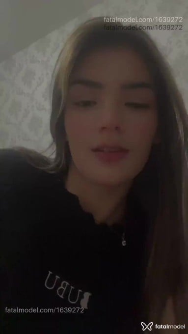 Acompanhante mulher com cabelo castanho de olhos castanhos em Pouso Alegre - Mia