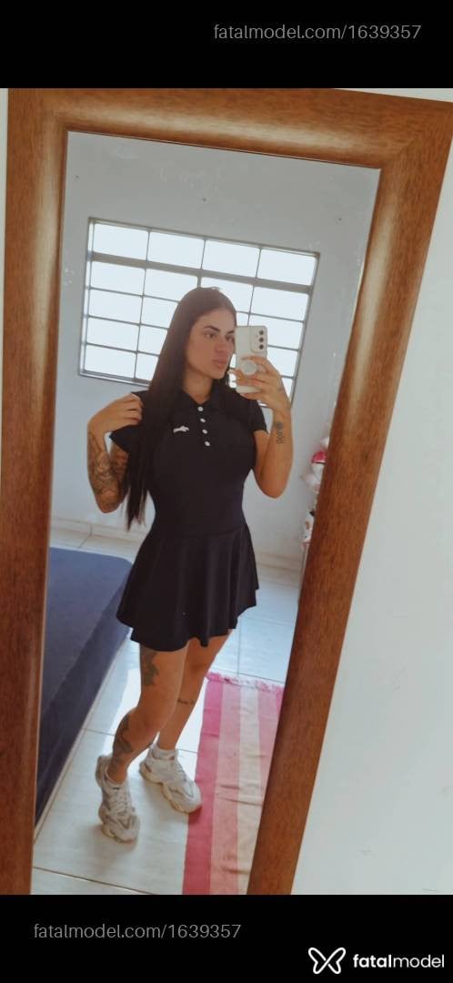 Acompanhante mulher morena (o) de olhos castanhos - Manu Ferraz