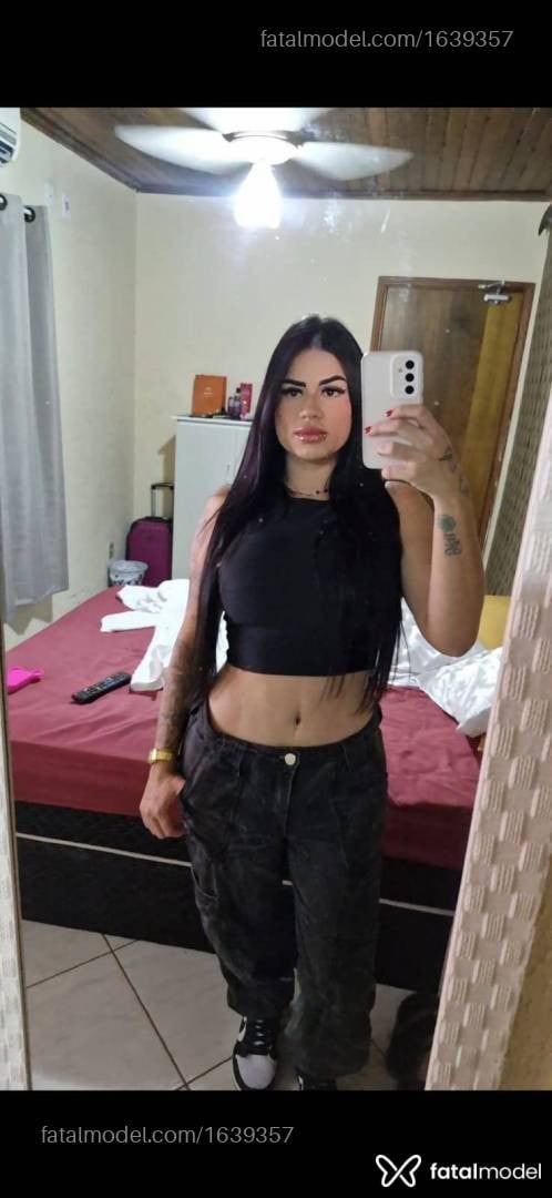 Acompanhante mulher morena (o) de olhos castanhos - Manu Ferraz