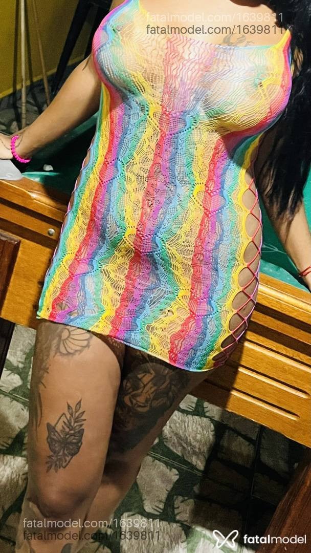 Acompanhante mulher morena (o) de olhos castanhos - Larissa Fernandes