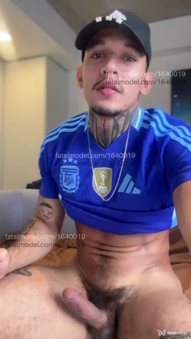 Acompanhante homem com cabelo castanho de olhos castanhos em São Paulo - Rick Sans