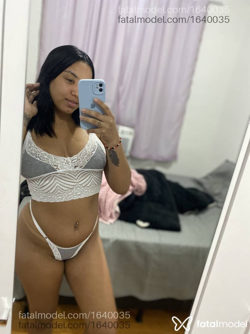 Acompanhante mulher morena (o) de olhos castanhos - Malu