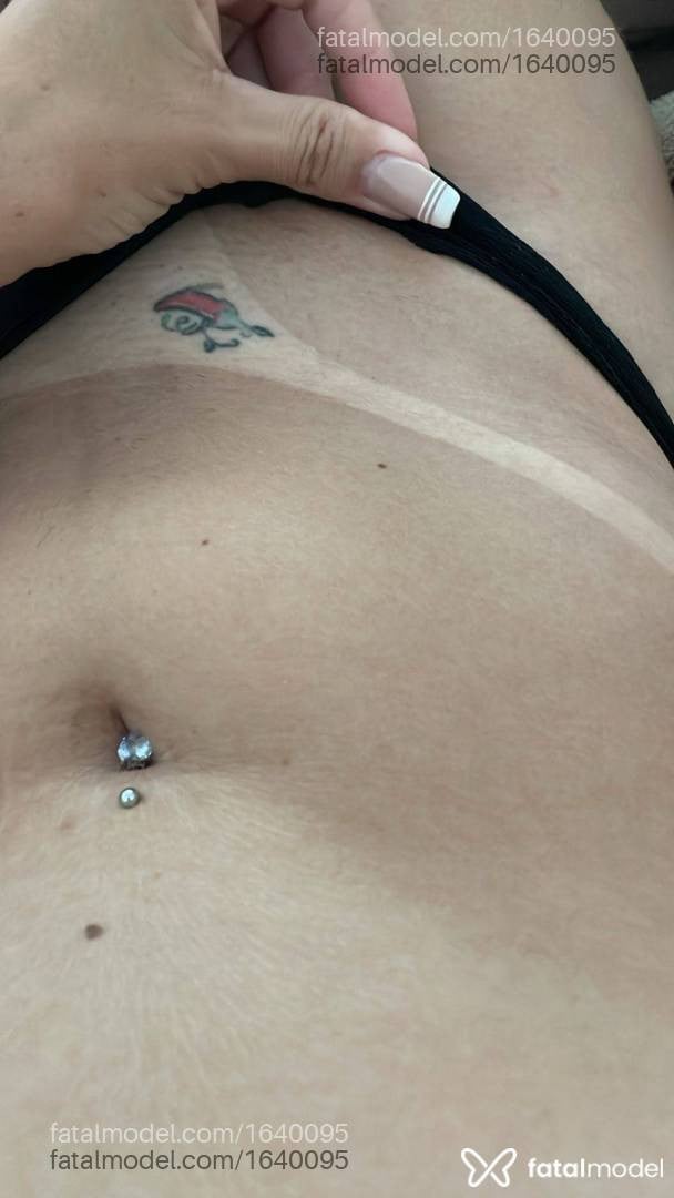 Acompanhante mulher trans loira (o) de olhos pretos em Manhuaçu Acompanhante mulher trans loira (o) de olhos pretos em Manhuaçu - Poliane