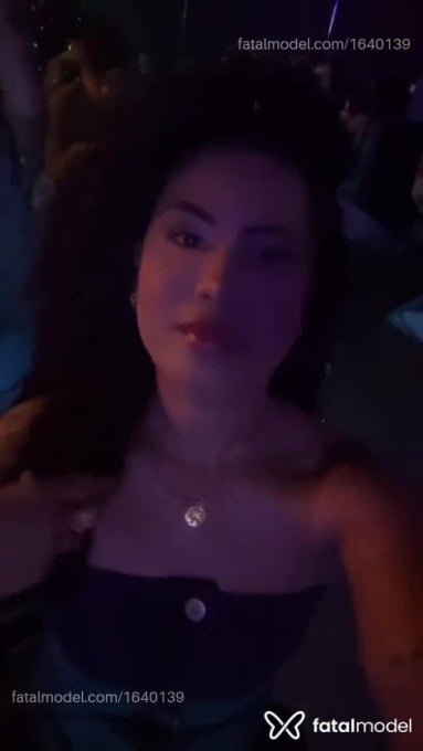 Acompanhante mulher morena (o) de olhos castanhos em Unaí Acompanhante mulher morena (o) de olhos castanhos em Unaí - Amanda