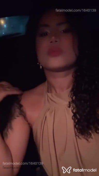 Acompanhante mulher morena (o) de olhos castanhos em Unaí Acompanhante mulher morena (o) de olhos castanhos em Unaí - Amanda