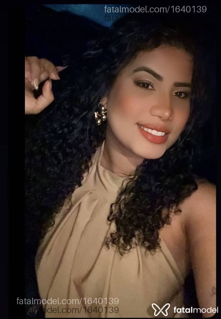 Acompanhante mulher morena (o) de olhos castanhos em Unaí Acompanhante mulher morena (o) de olhos castanhos em Unaí - Amanda