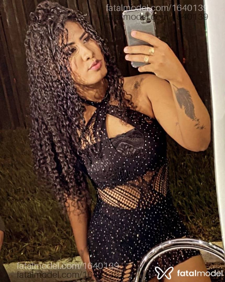Acompanhante mulher morena (o) de olhos castanhos em Unaí Acompanhante mulher morena (o) de olhos castanhos em Unaí - Amanda