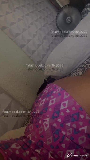 Acompanhante mulher morena (o) de olhos pretos em Maringá Acompanhante mulher morena (o) de olhos pretos em Maringá - Bianca