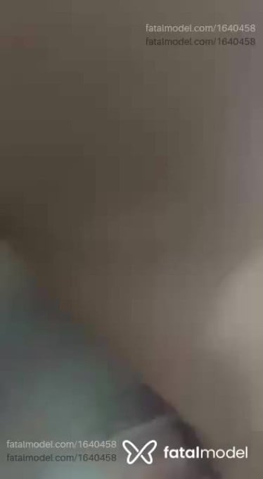 Acompanhante travesti loira (o) de olhos castanhos em Umuarama - Letícia