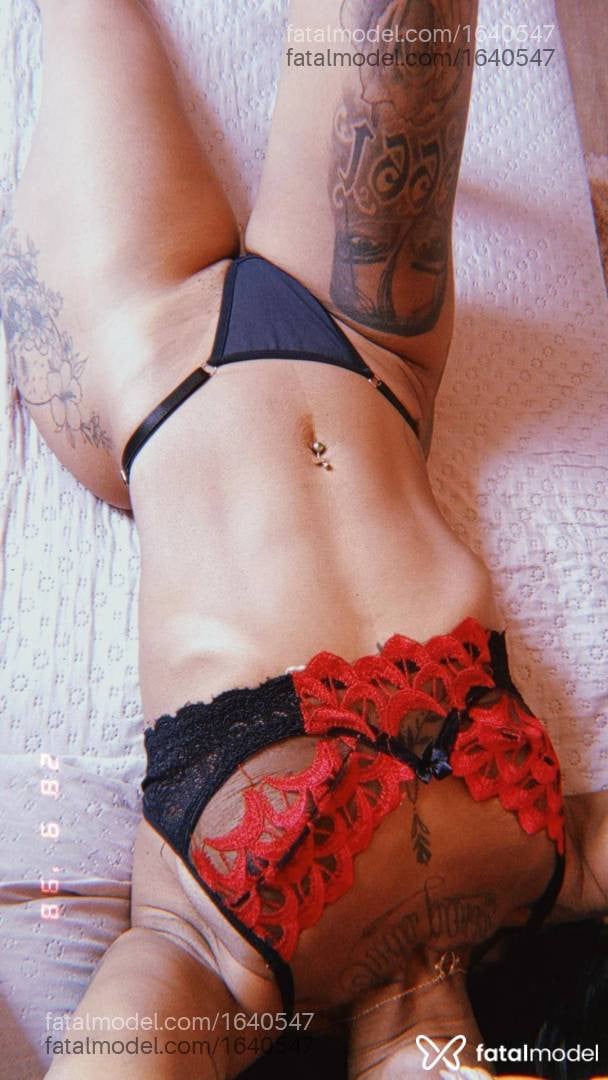 Acompanhante mulher morena (o) de olhos castanhos - Lary Vasconcelos