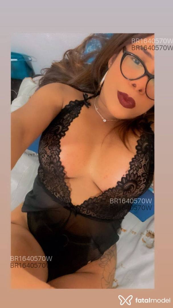 Acompanhante mulher trans morena (o) de olhos castanhos em Canoas - Julia
