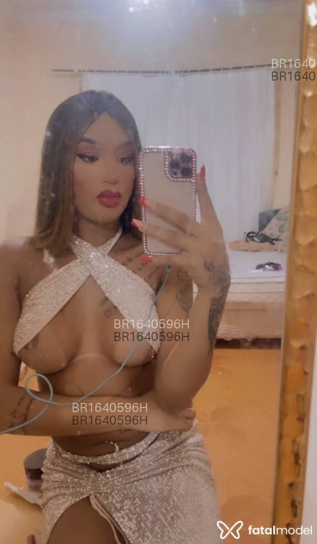 Acompanhante travesti morena (o) de olhos castanhos em Contagem - Niicolly Sophiaa