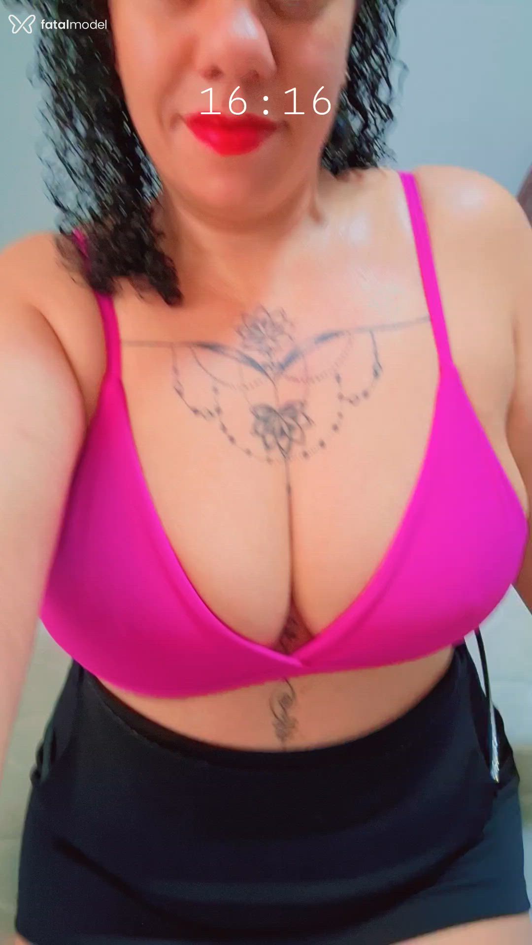 Acompanhante mulher morena (o) de olhos castanhos - Aurora Monroe