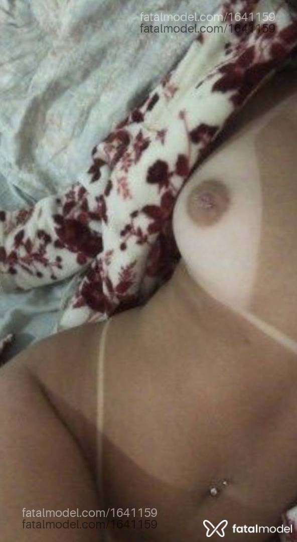 Acompanhante mulher morena (o) de olhos pretos em Lavras - Kelly