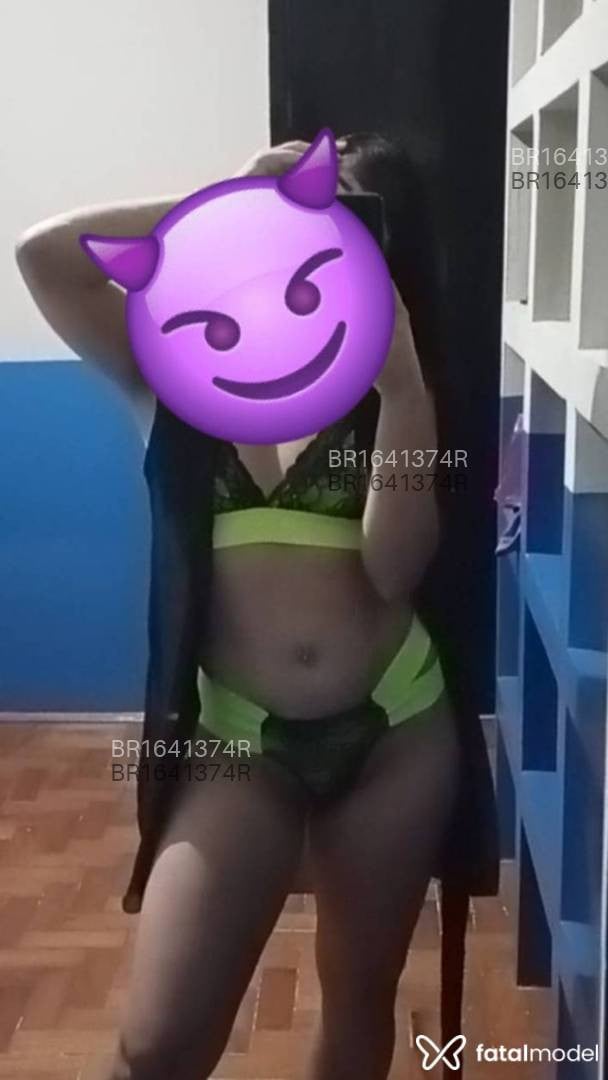 Acompanhante mulher loira (o) de olhos pretos em Araraquara - Viviane Araujo