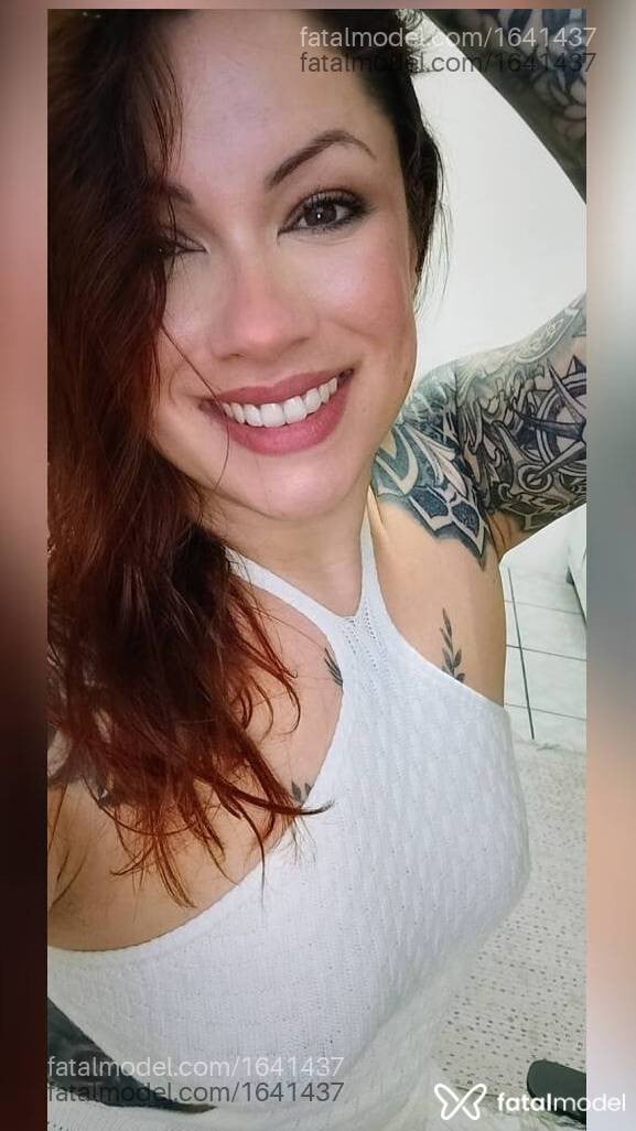 Acompanhante mulher ruiva (o) de olhos mel - Ellen Abreu