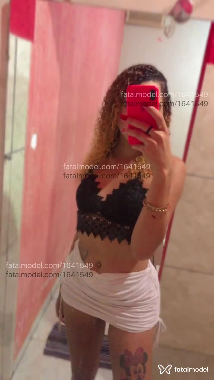 Acompanhante travesti loira (o) de olhos castanhos em Aparecida de Goiânia - Evellyn